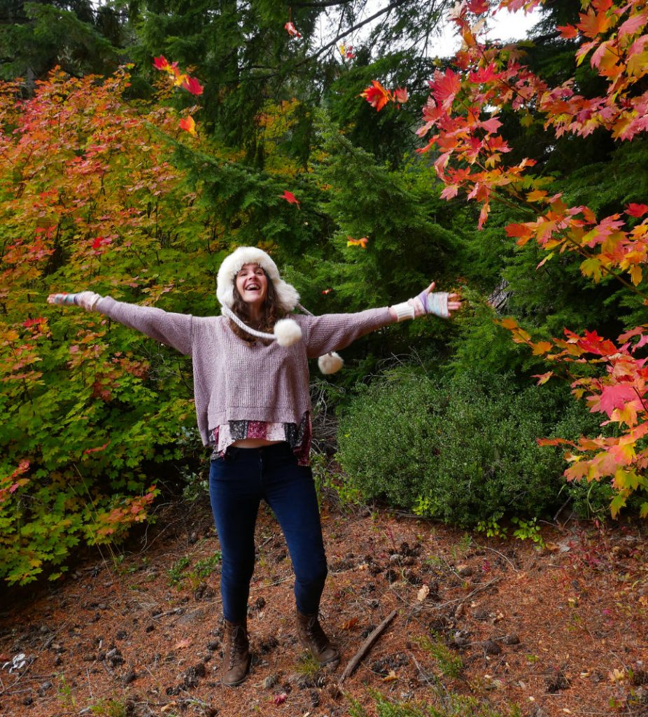 Cassia Dawn, singer, songwriter, Cassia Dawn musician, live music, gigs, soul music, soul singer, pop music, jazzy soul musician, alternative music, acoustic soul musician, acoustic pop soul, acoustic guitar, female singer