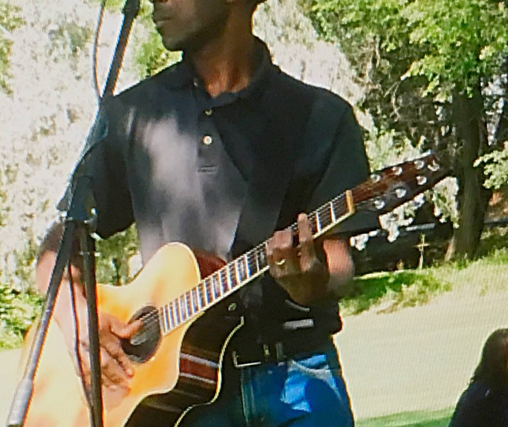 3 Sisters Artists, northwest artists, music, musicians, bands and multimedia, music booking