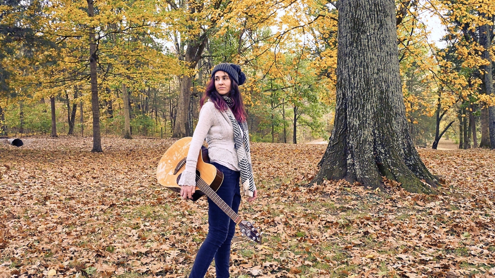 Cassia Dawn, with guitar, fall photo, singer-songwriter, nashville, new single, acoustic, acoustic sessions, acoustic release, new release, new video, new acoustic song, acoustic musicians, Simply song, Simply by cassia dawn, music, musician, artist, singer, songwriter, vocalist