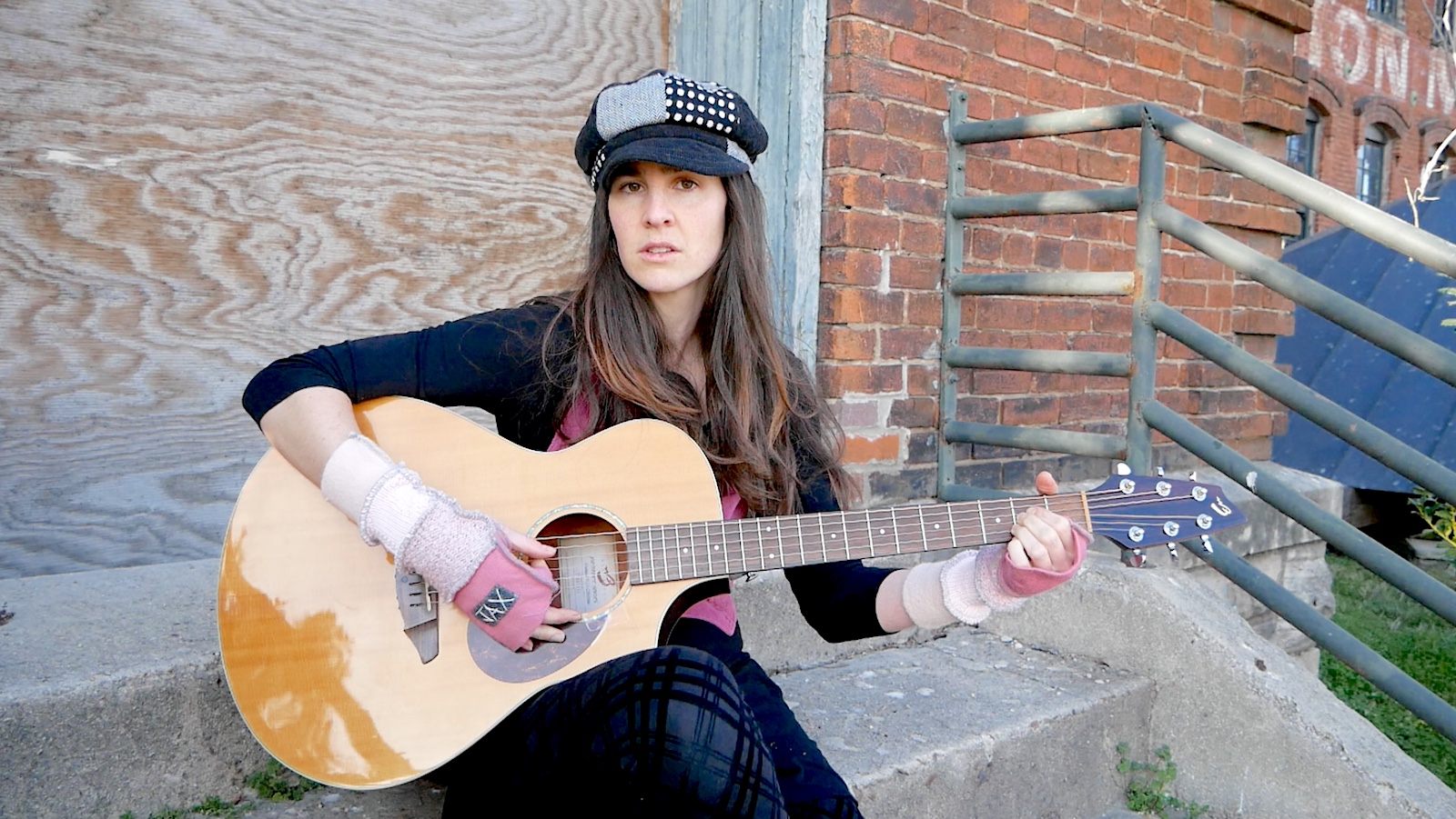 cassiadawn, #cassiadawn, cassia dawn, Life is Like a Latte, singer songwriter, vocalist, musician, nashville artist, nashville, new music